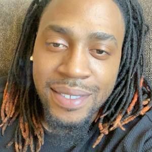 Meet your Posher, Gizzle